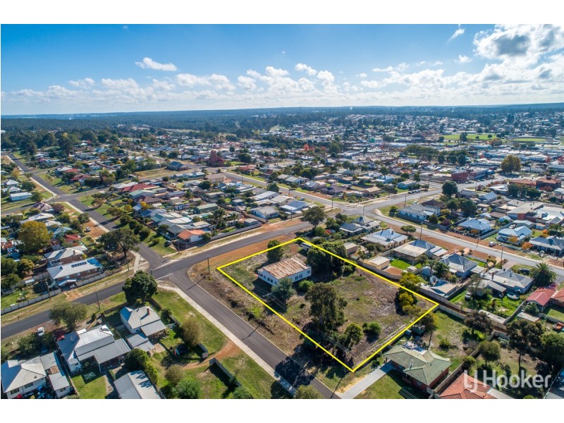 14 Clifton Street, Collie WA 6225