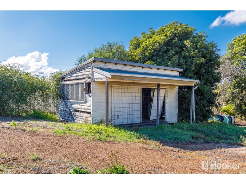 14 Clifton Street, Collie WA 6225