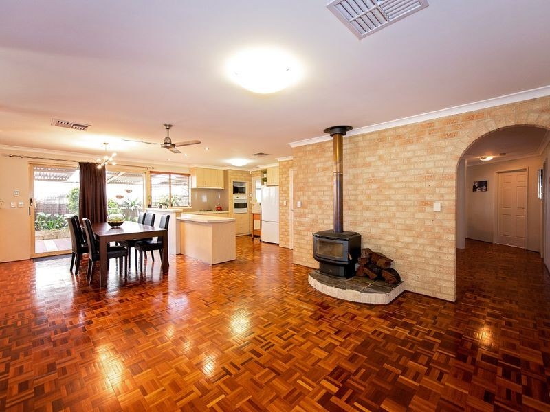 24 Woodley Road, Glen Iris WA 6230