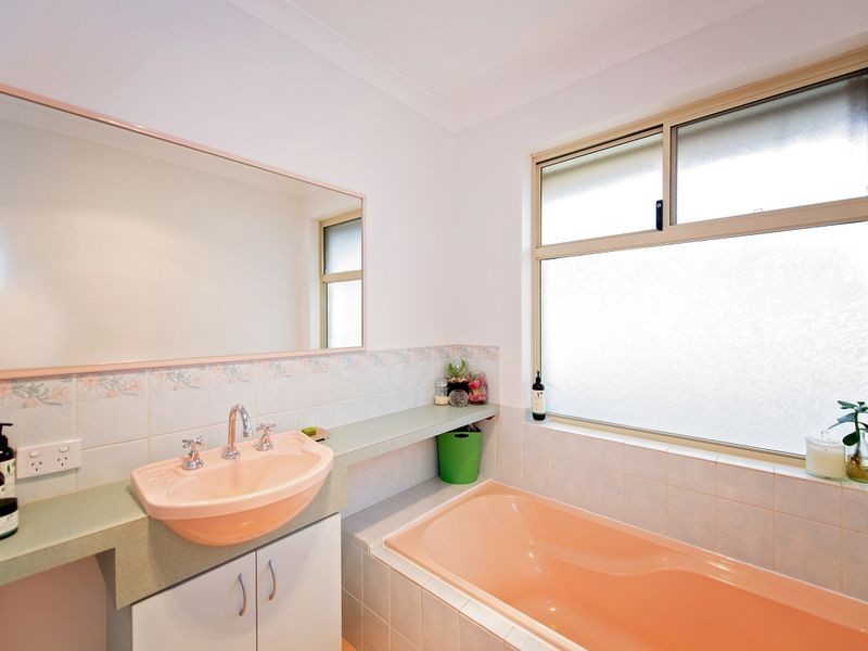 24 Woodley Road, Glen Iris WA 6230