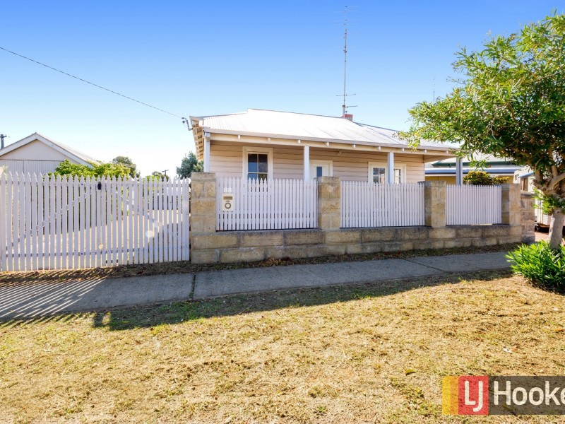 88 Beach Road, Bunbury WA 6230