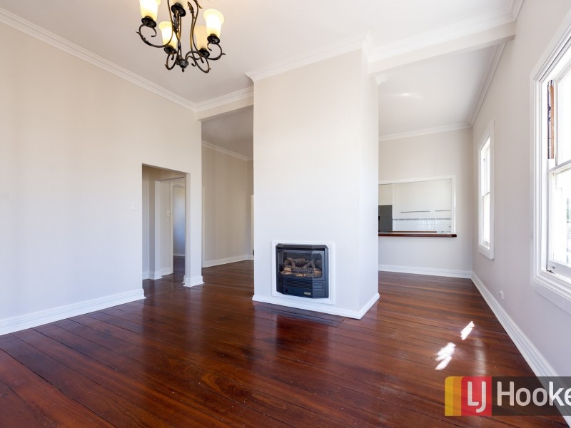 88 Beach Road, Bunbury WA 6230