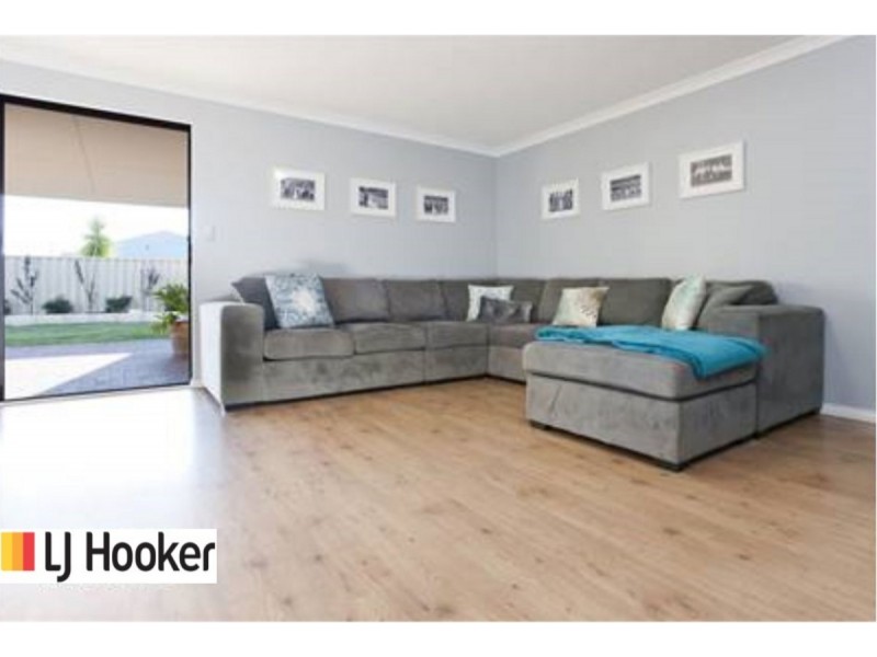 16 Melba Way, Dalyellup WA 6230