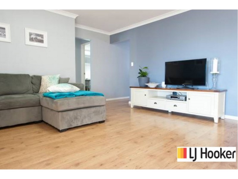 16 Melba Way, Dalyellup WA 6230