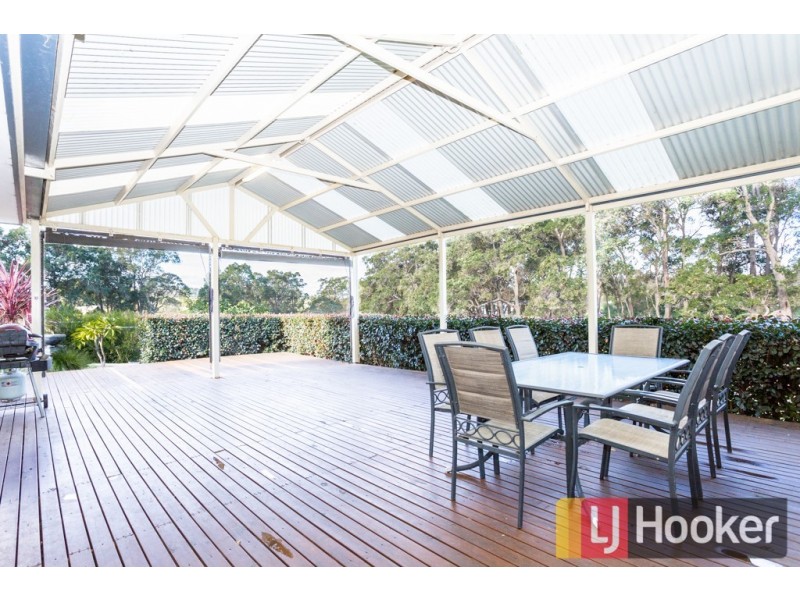 17 Shier Rise, Burekup WA 6227