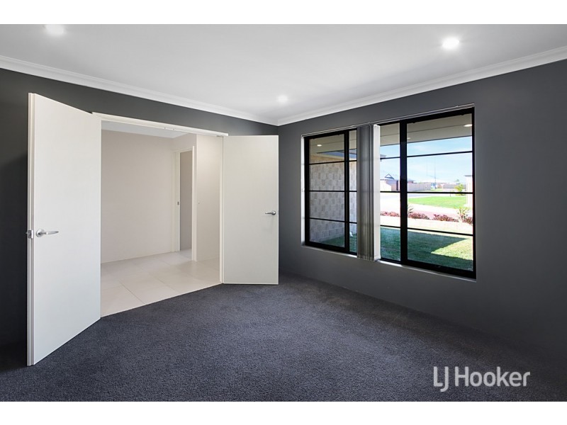 2 Hawkesbury Way, Australind WA 6233