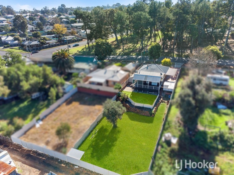 79 Deakin Street, Collie WA 6225