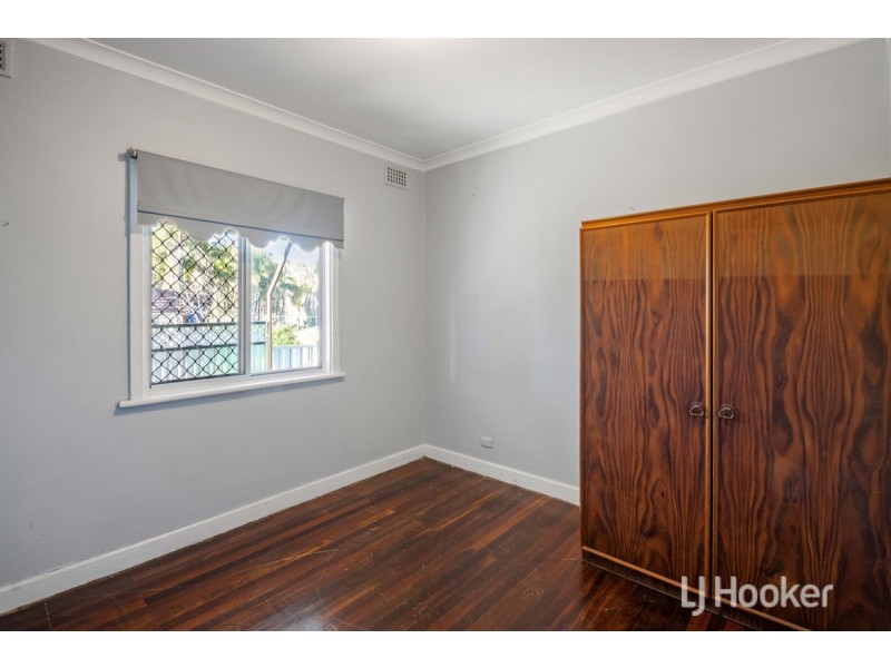 79 Deakin Street, Collie WA 6225