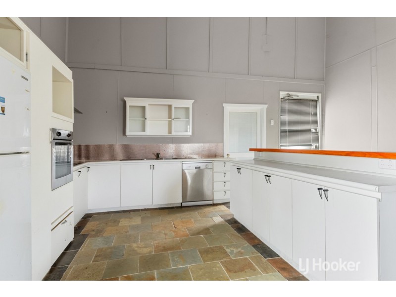 51 Venn Street West, Collie WA 6225