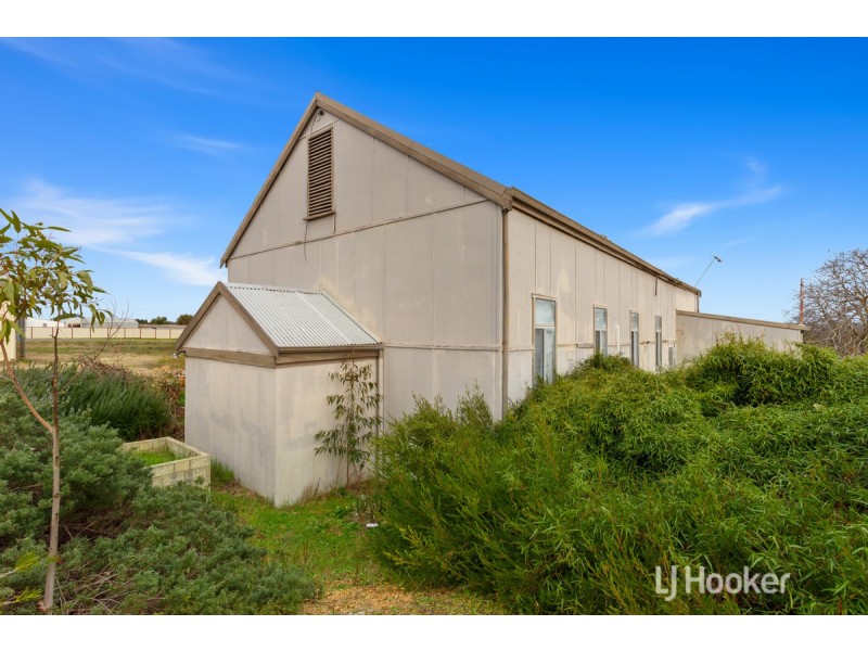 51 Venn Street West, Collie WA 6225