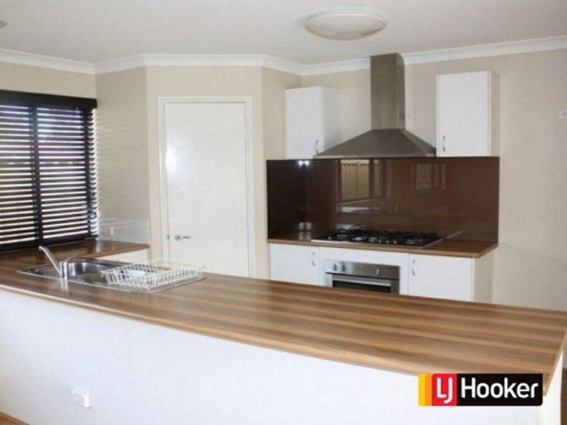 5 Gosse Way, Dalyellup WA 6230