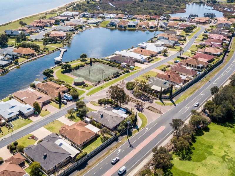 3 Willis Cove, Pelican Point WA 6230
