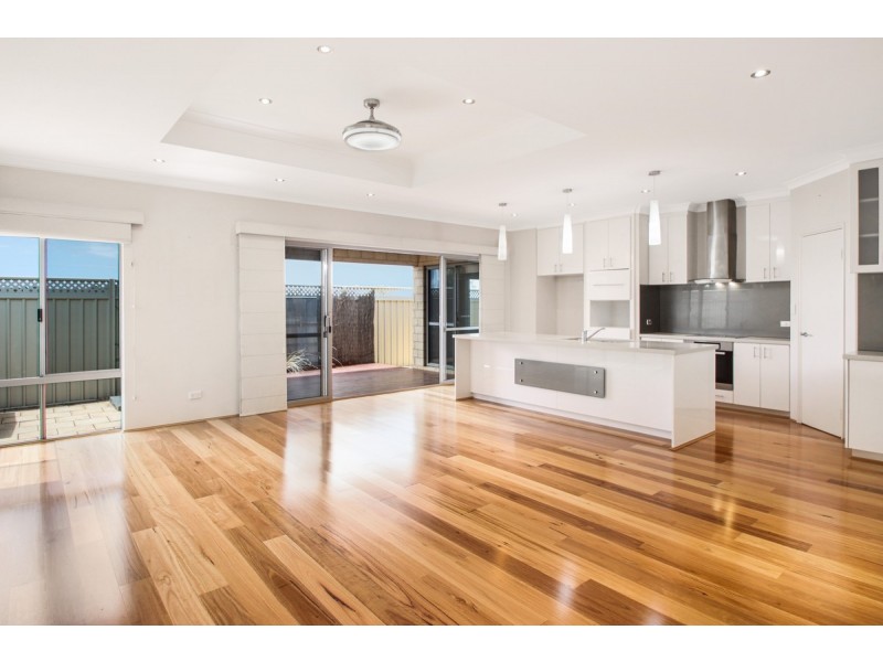 14 Hoylake Avenue, South Bunbury WA 6230