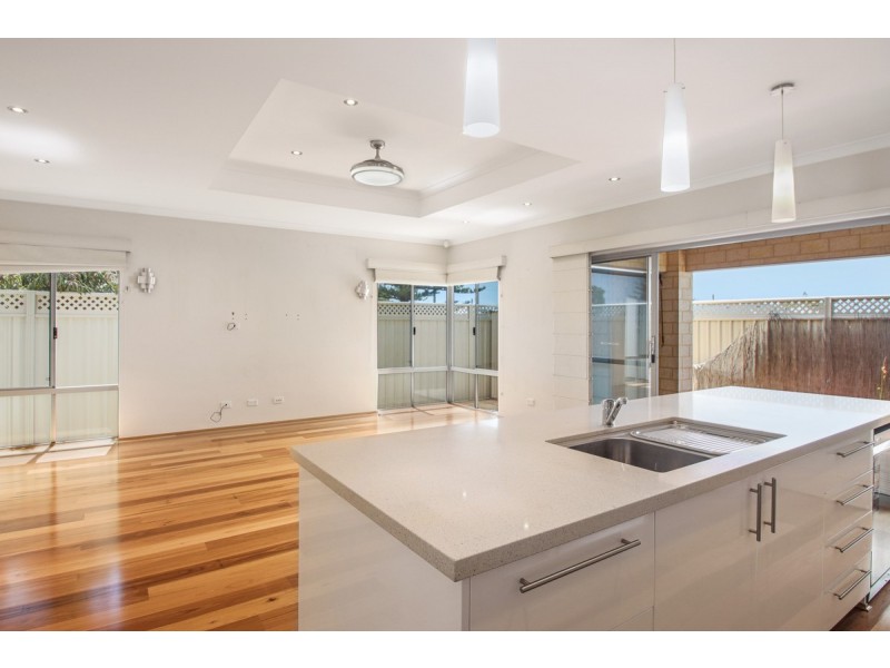 14 Hoylake Avenue, South Bunbury WA 6230