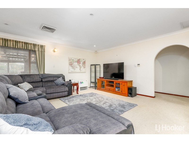 61 Pratt Road, Eaton WA 6232