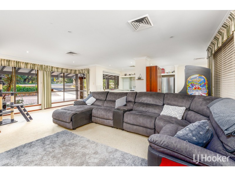 61 Pratt Road, Eaton WA 6232