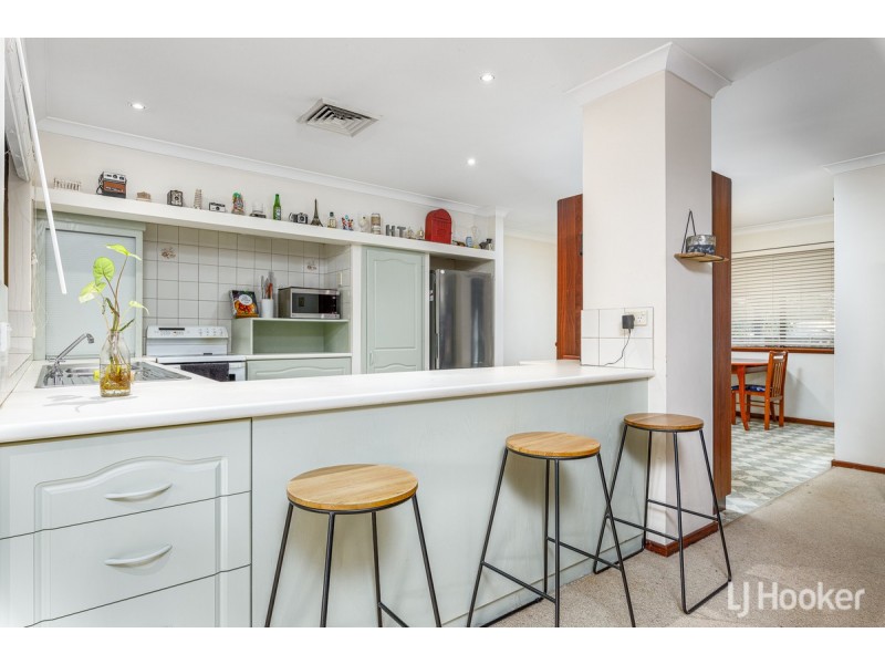 61 Pratt Road, Eaton WA 6232