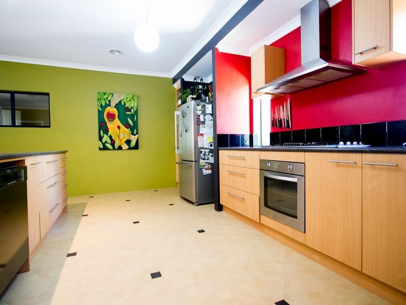 11 Abbeygate Street, Australind WA 6233