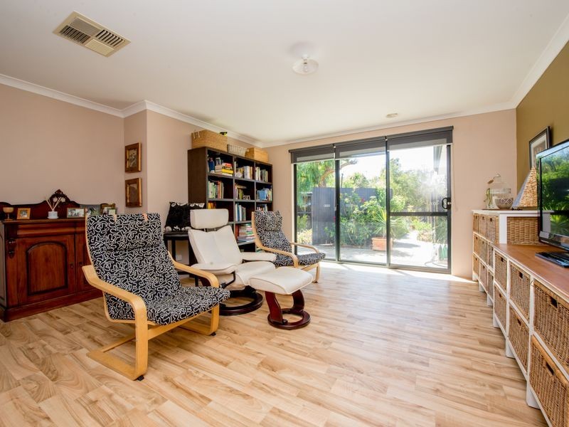 11 Abbeygate Street, Australind WA 6233