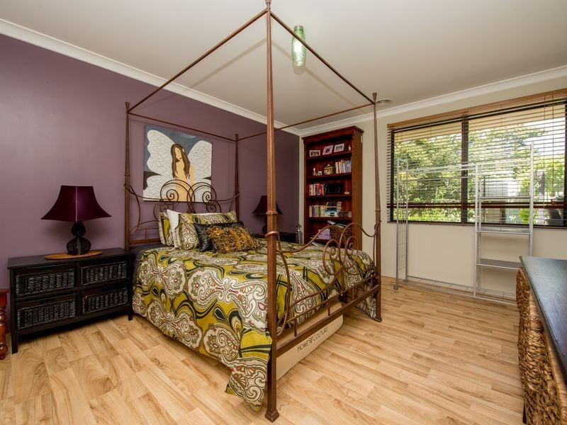 11 Abbeygate Street, Australind WA 6233