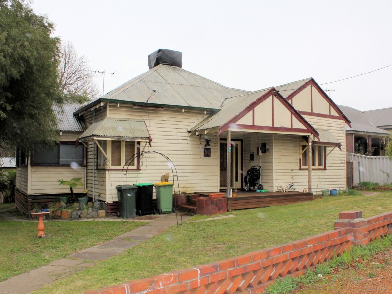 195 Steere Street North, Collie WA 6225