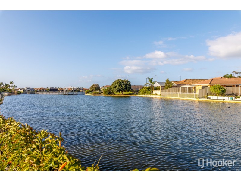 18 Willis Cove, Pelican Point WA 6230