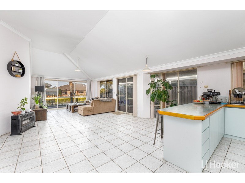 18 Willis Cove, Pelican Point WA 6230