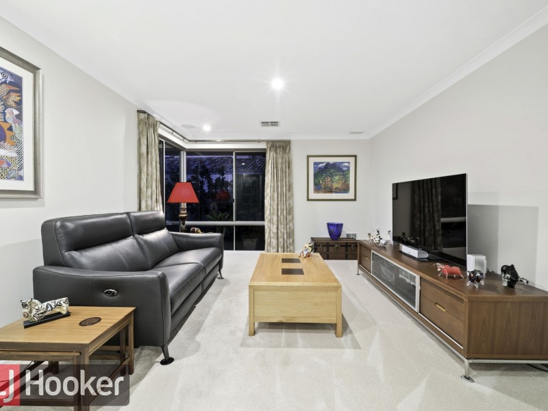 6 Portsea Court, Pelican Point WA 6230