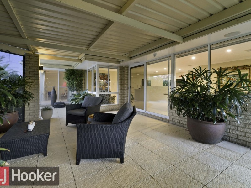 6 Portsea Court, Pelican Point WA 6230