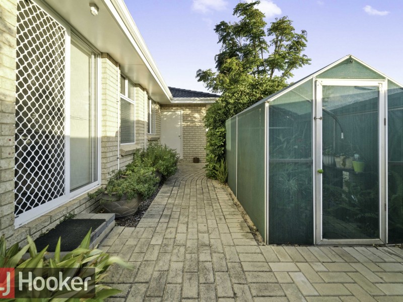 6 Portsea Court, Pelican Point WA 6230