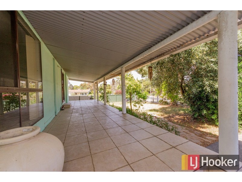 8 Blaydon Road, Collie WA 6225