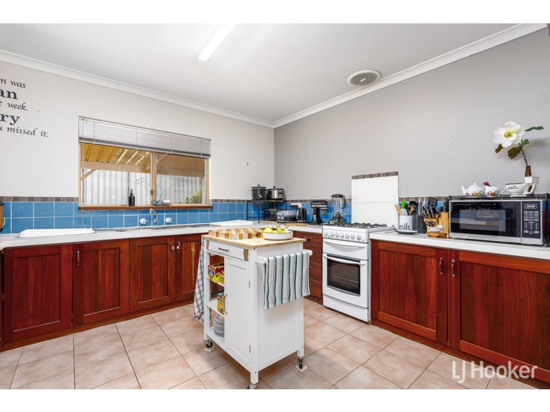 20 Quokka Court, Australind WA 6233