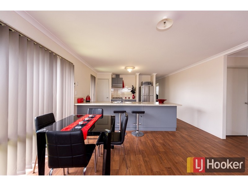 12 Reeves Approach, Dalyellup WA 6230