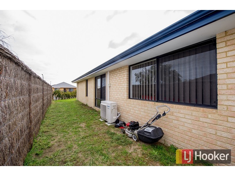 12 Reeves Approach, Dalyellup WA 6230