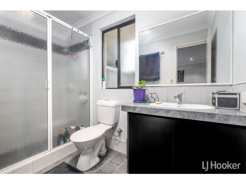 18 Borya Bend, Glen Iris WA 6230