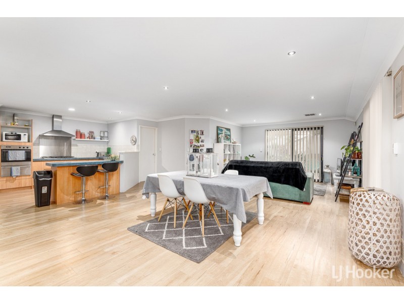 18 Borya Bend, Glen Iris WA 6230