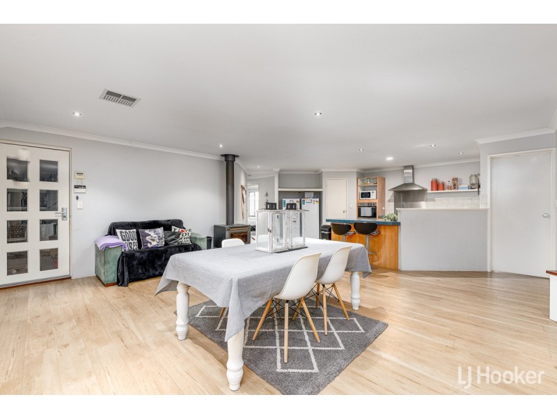 18 Borya Bend, Glen Iris WA 6230