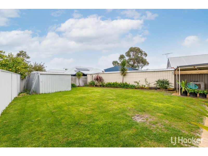 18 Borya Bend, Glen Iris WA 6230
