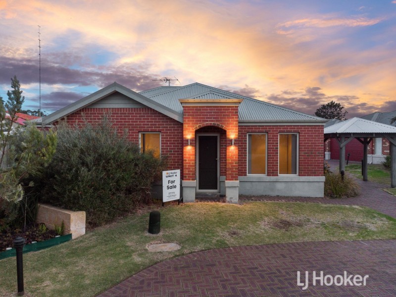 4/204 Clarke Street East, Carey Park WA 6230