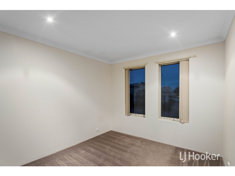 4/204 Clarke Street East, Carey Park WA 6230