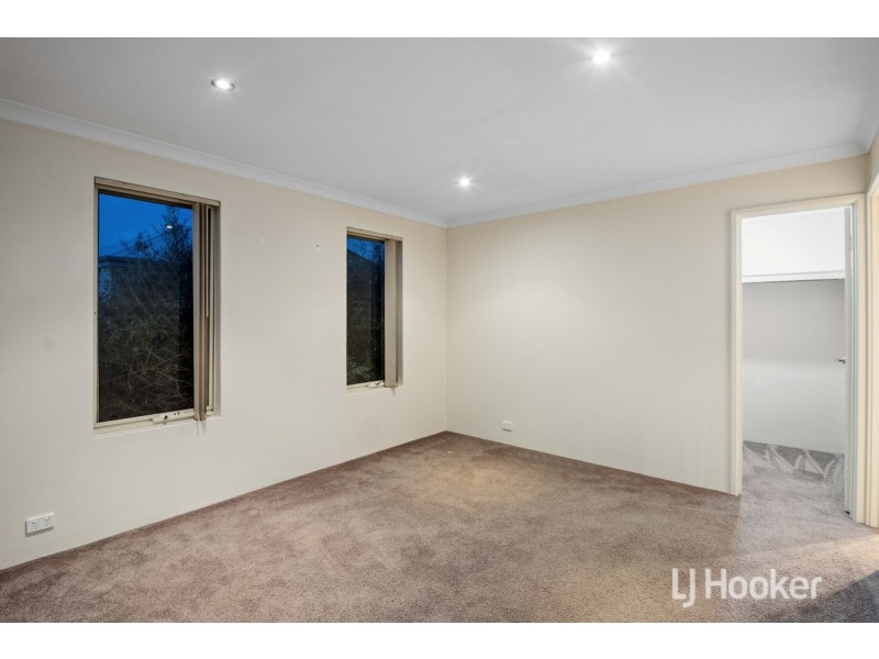 4/204 Clarke Street East, Carey Park WA 6230