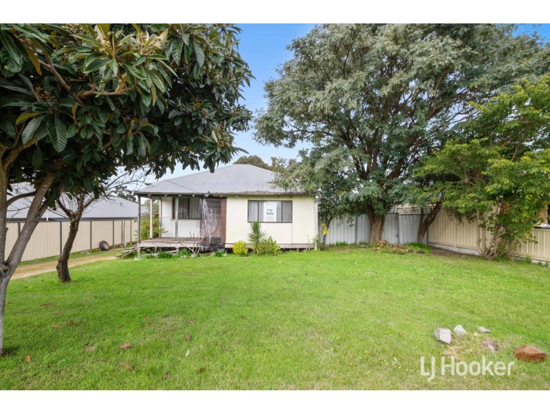 34 Simpson Street, Collie WA 6225