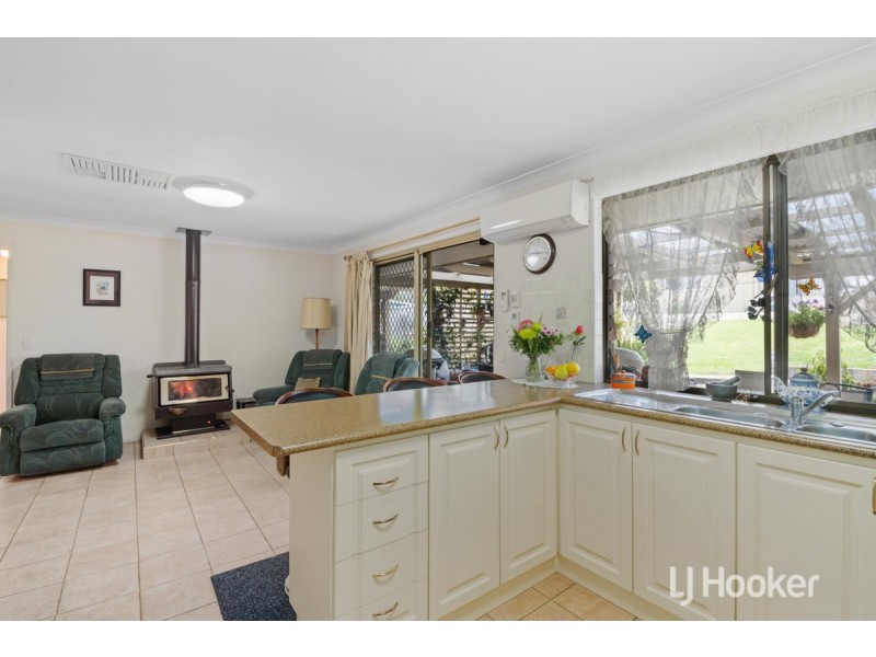 20A Bunbury Street, Collie WA 6225