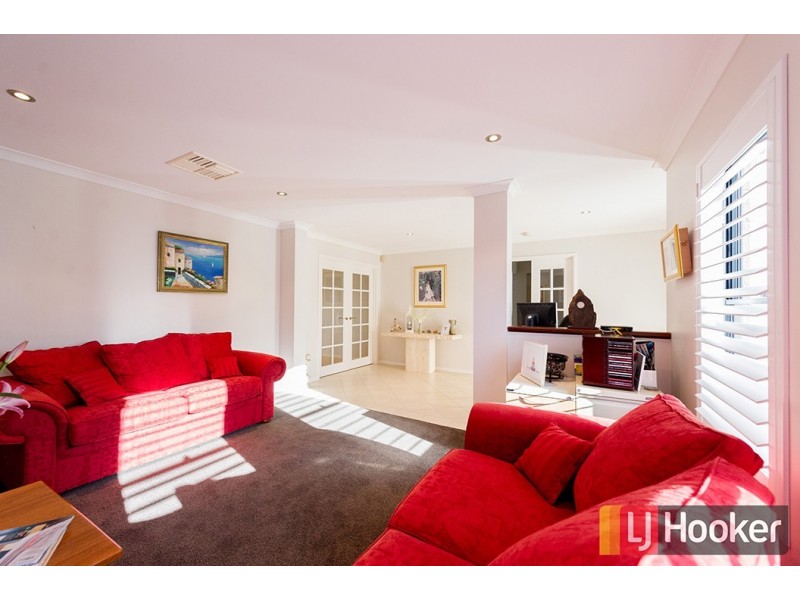 9 Antelope Turn, Dalyellup WA 6230