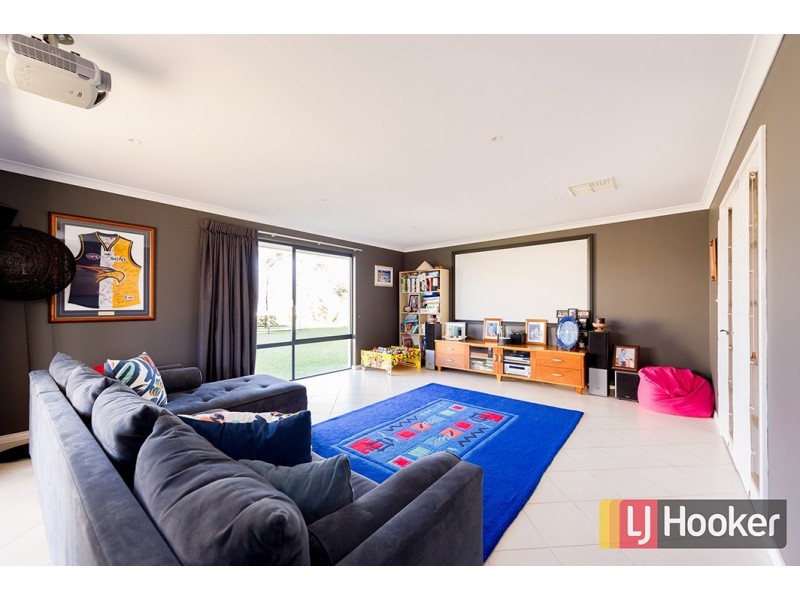 9 Antelope Turn, Dalyellup WA 6230