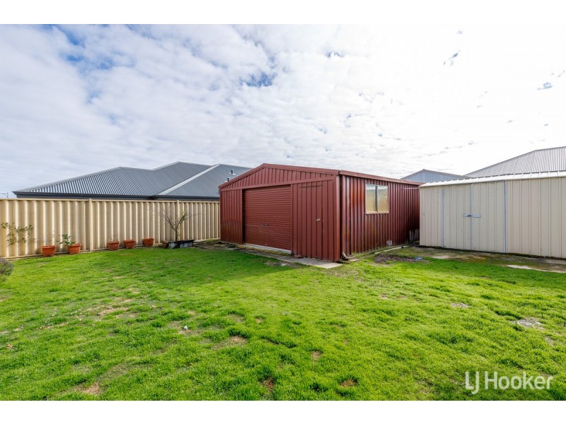 81 Duncan Loop, Millbridge WA 6232