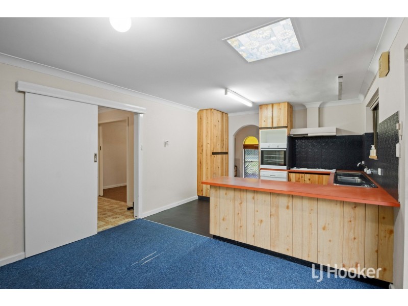 43 Elouera Street, Collie WA 6225