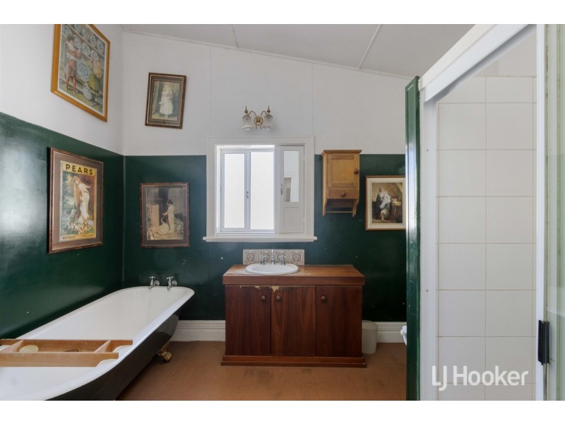 91-95 Steere Street, Collie WA 6225