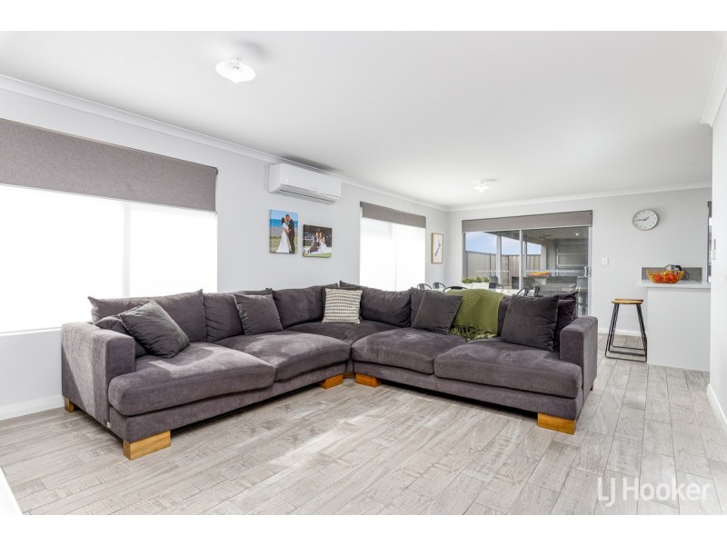 73 Grandite Fairway, Australind WA 6233