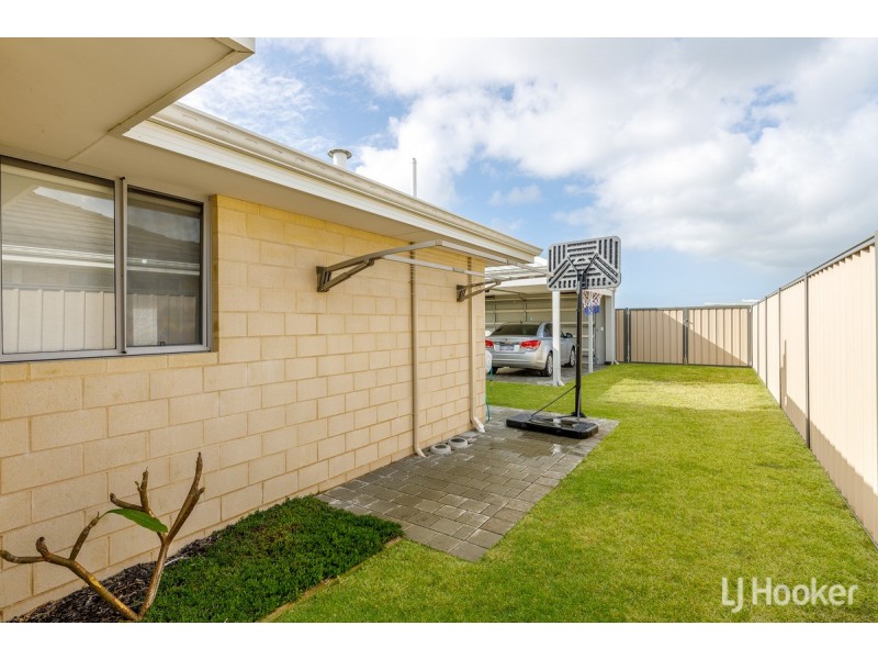 73 Grandite Fairway, Australind WA 6233